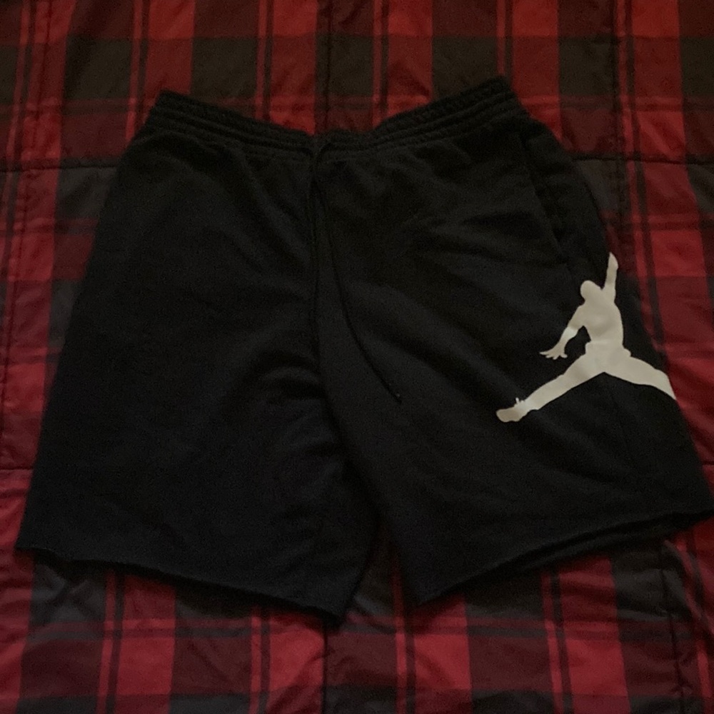 XL Jordan mens fleece shorts. Black and white